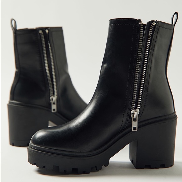 NWT Urban Outfitters Zip-Up boot black (9) - Picture 2 of 15